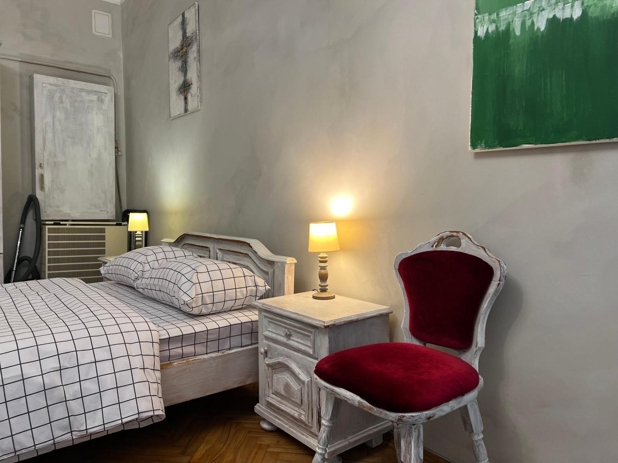 Loft-Style Apt On Virmenska Str リヴィウ エクステリア 写真