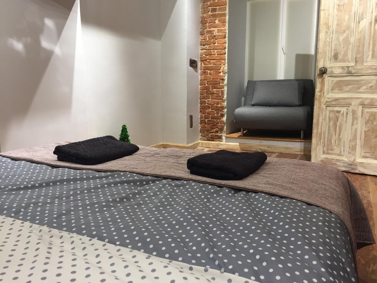 Loft-Style Apt On Virmenska Str リヴィウ エクステリア 写真